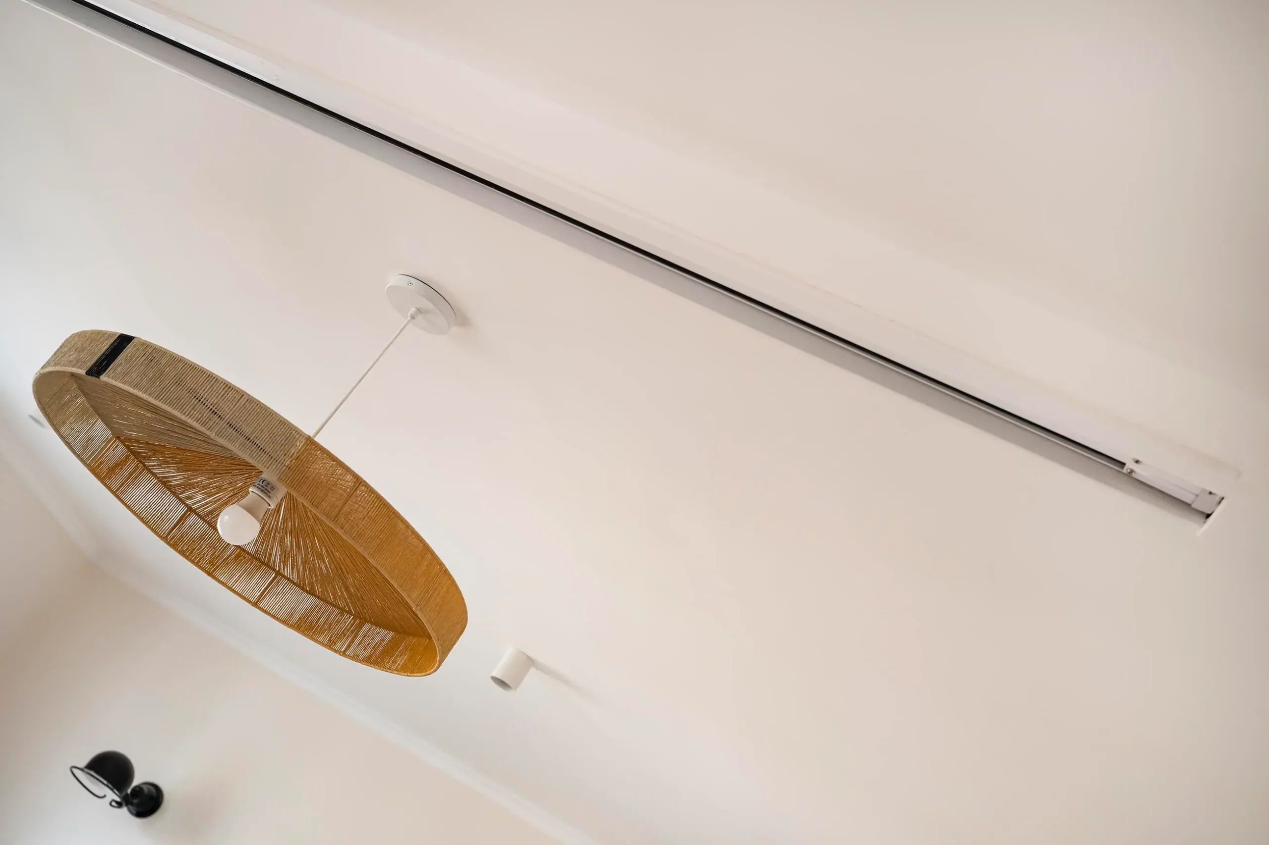 Ecran-projection-cache-renovation-asnieres