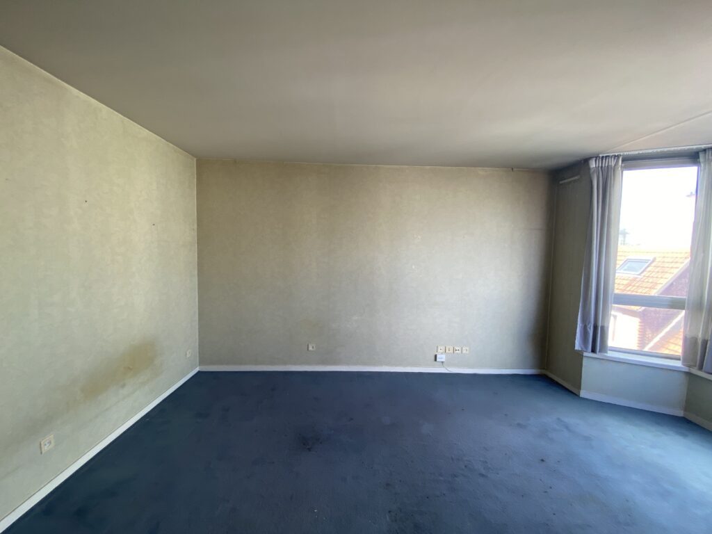 la salle de bain avant les travaux